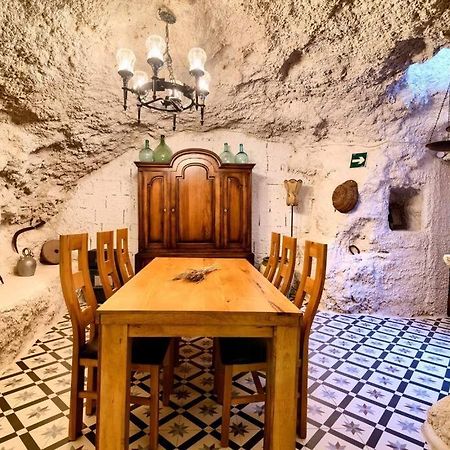 Cueva Con Jacuzzi A 20 Minutos De Valencia Βίλα Benaguacil Εξωτερικό φωτογραφία