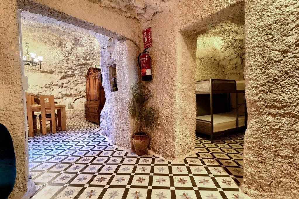 Cueva Con Jacuzzi A 20 Minutos De Valencia Βίλα Benaguacil Εξωτερικό φωτογραφία
